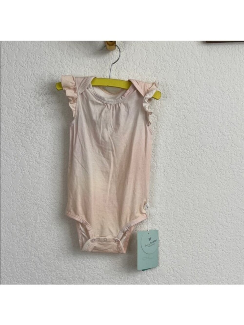 Loulou Lollipop Baby Flutter Ombre Ruffle Bodysuit Onesie Snap Tencel Lyocell